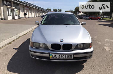 Седан BMW 520 1998 в Львове