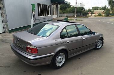 Седан BMW 520 1998 в Харькове