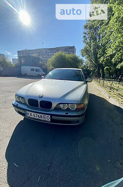 Седан BMW 520 1996 в Киеве
