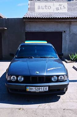 Седан BMW 525 1991 в Измаиле