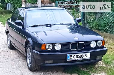 Седан BMW 525 1990 в Деражне