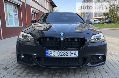 Седан BMW 528 2013 в Львове