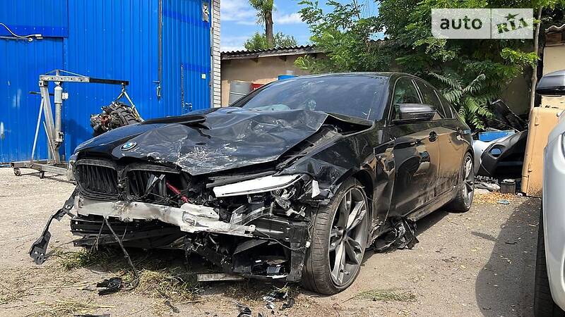 BMW 550 550
