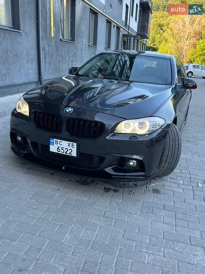 2012 BMW 5er - мініатюра 16
