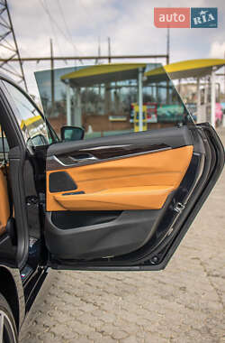 Лифтбек BMW 6 Series GT 2018 в 