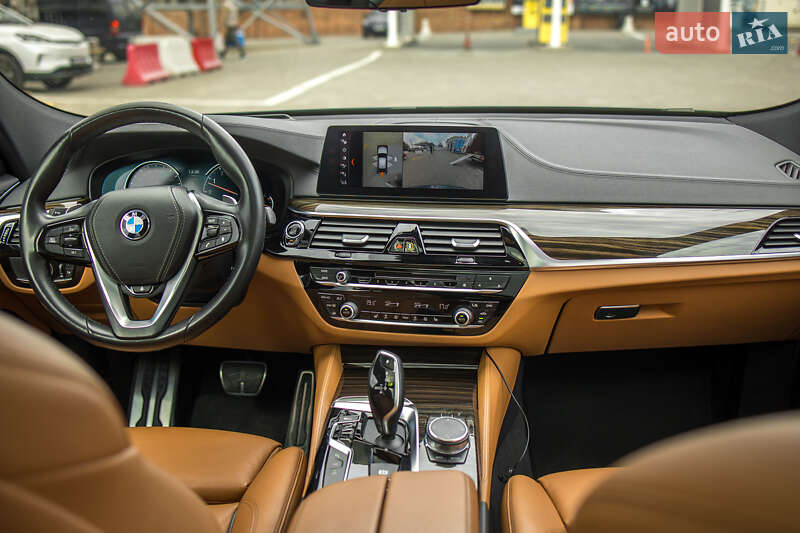 Лифтбек BMW 6 Series GT 2018 в Черновцах