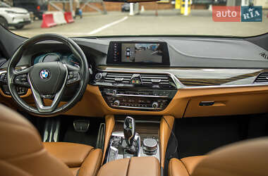 Лифтбек BMW 6 Series GT 2018 в 