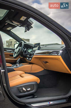 Лифтбек BMW 6 Series GT 2018 в 
