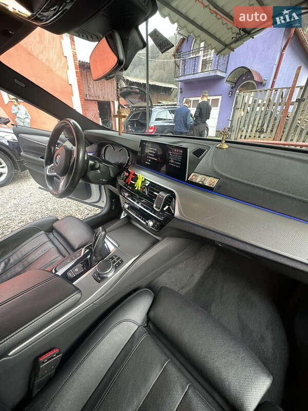 Ліфтбек BMW 6 Series GT 2018 в Рахові