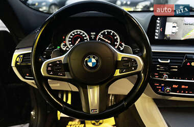 Купе BMW 6 Series GT 2017 в 