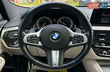 Купе BMW 6 Series GT 2017 в 