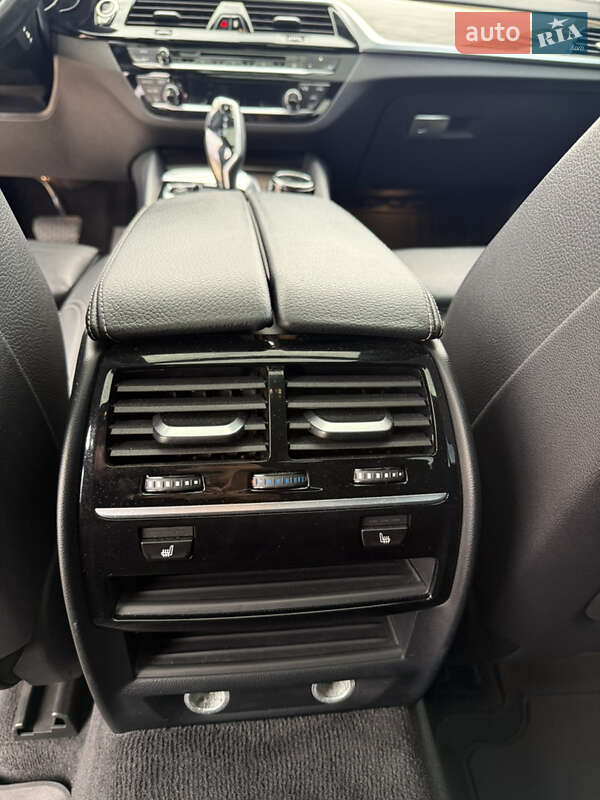 Лифтбек BMW 6 Series GT 2018 в Ужгороде