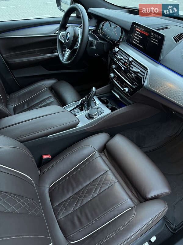 Ліфтбек BMW 6 Series GT 2017 в Тернополі фото 10 Ліфтбек BMW 6 Series GT 2017 в Тернополі