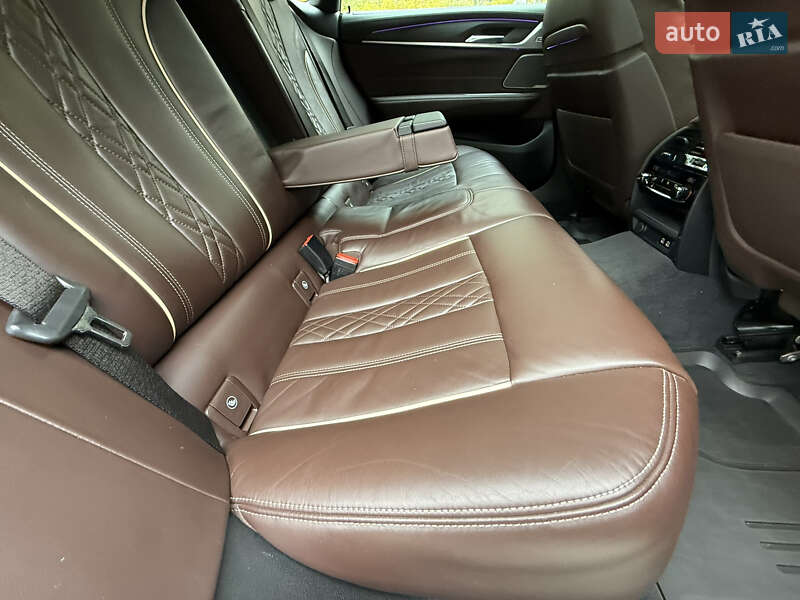 Лифтбек BMW 6 Series GT 2022 в Тернополе фото 38 Лифтбек BMW 6 Series GT 2022 в Тернополе