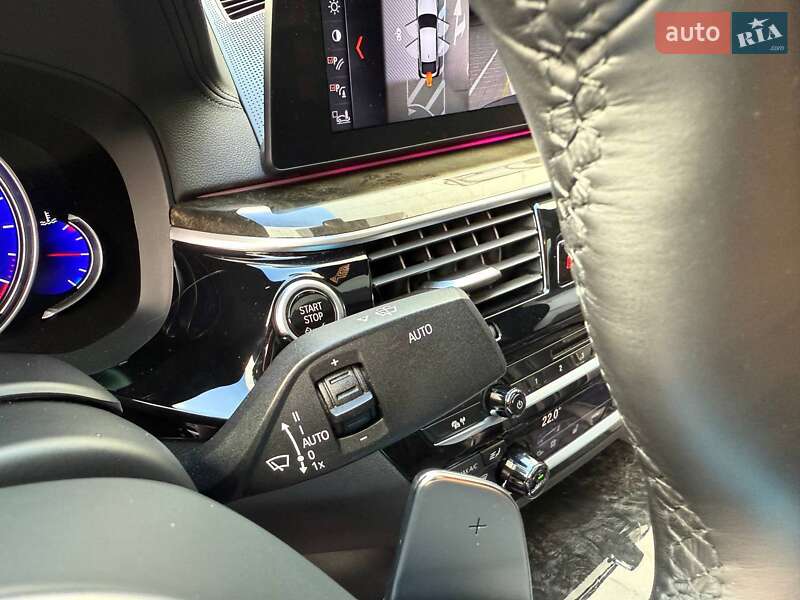 Ліфтбек BMW 6 Series GT 2018 в Києві фото 25 Ліфтбек BMW 6 Series GT 2018 в Києві