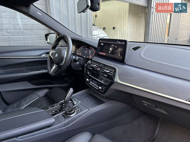 Лифтбек BMW 6 Series GT 2021 в Киеве