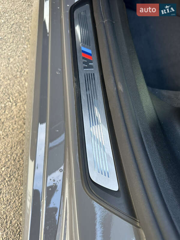 Лифтбек BMW 6 Series GT 2022 в Киеве