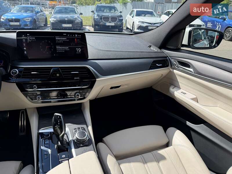 2022 BMW 6-Series-GT, VIN WBAJY01090CK06148:plate — фото 1 (autoria)