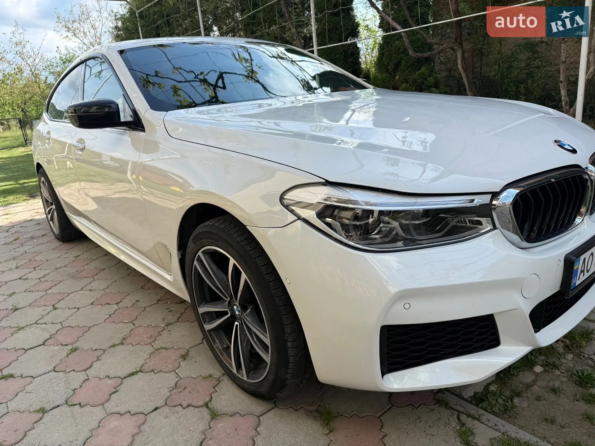 BMW 6 Series GT 2018 VIN WBAJW81070BK92909 фото оголошення 29 з 32
