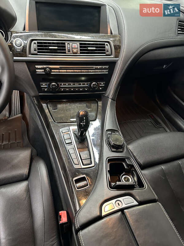 Кабриолет BMW 6 Series 2015 в Киеве