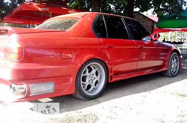 Седан BMW 7 Series 1992 в 