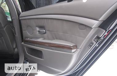 Седан BMW 7 Series 2002 в 