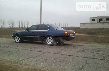 Седан BMW 7 Series 1988 в Новой Каховке