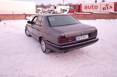 Седан BMW 7 Series 1989 в 