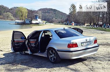 Седан BMW 7 Series 1999 в Львове