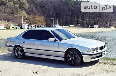 Седан BMW 7 Series 1999 в Львове