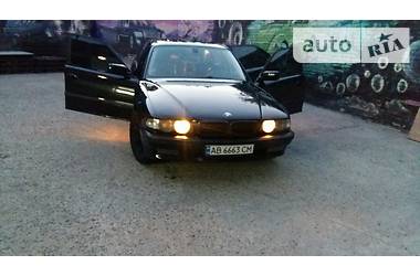 Седан BMW 7 Series 2001 в Киеве