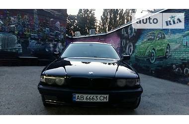 Седан BMW 7 Series 2001 в Киеве