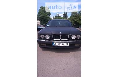 Седан BMW 7 Series 1990 в Киеве