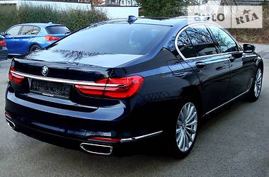  BMW 7 Series 2017 в Киеве