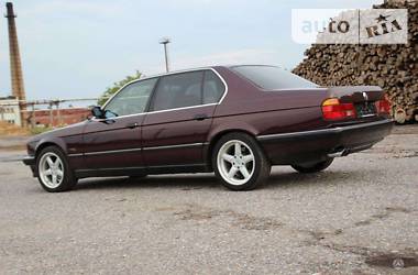 Седан BMW 7 Series 1994 в Львове