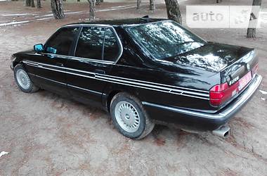 Седан BMW 7 Series 1990 в Новой Каховке