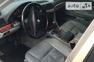 Седан BMW 7 Series 2000 в Киеве