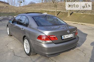 Седан BMW 7 Series 2006 в Ровно