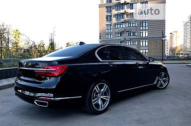 Седан BMW 7 Series 2017 в Киеве