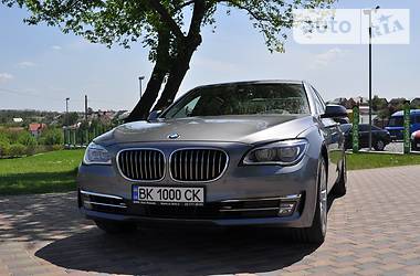 Седан BMW 7 Series 2014 в Ровно