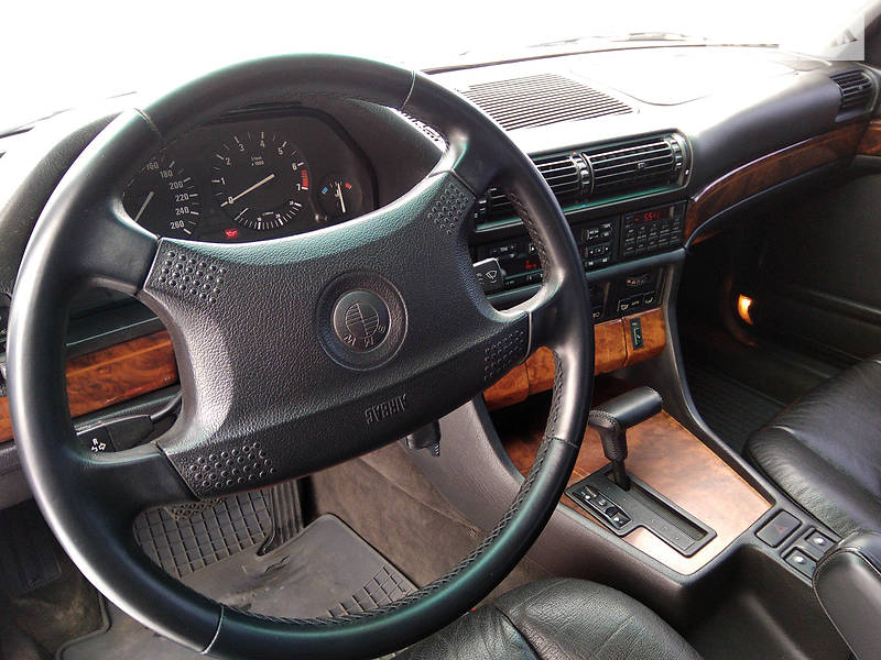 Седан BMW 7 Series 1992 в Киеве фото 38 Седан BMW 7 Series 1992 в Киеве