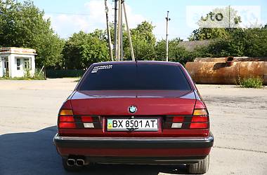 Седан BMW 7 Series 1991 в Черновцах