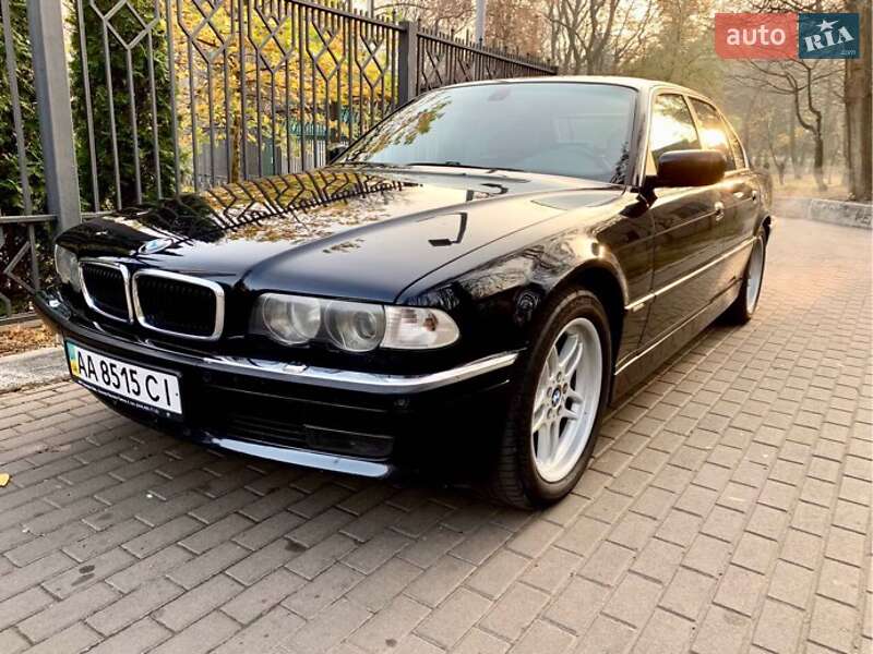 BMW 7 Series 2001