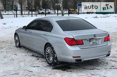 Седан BMW 7 Series 2011 в Луцке