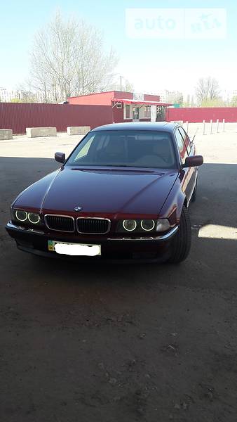 Седан BMW 7 Series 1994 в Харькове