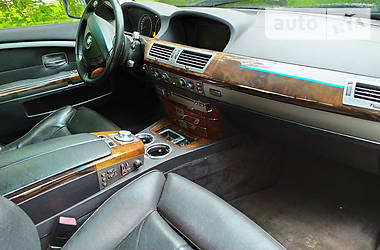 Седан BMW 7 Series 2003 в 