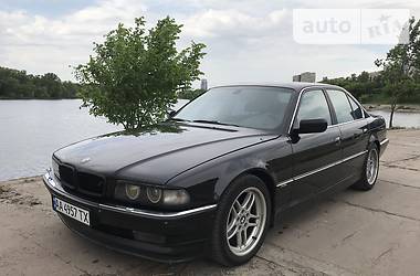 Седан BMW 7 Series 1996 в Киеве
