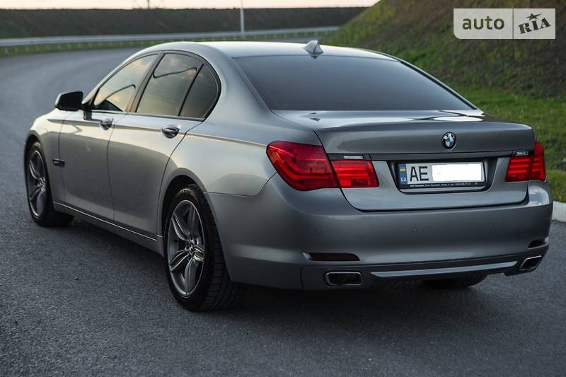 Седан BMW 7 Series 2009 в Києві