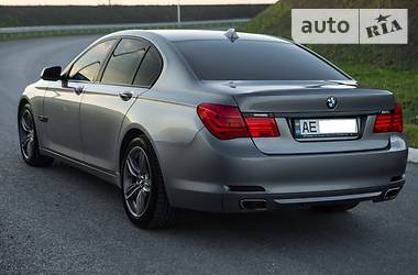 Седан BMW 7 Series 2009 в Києві