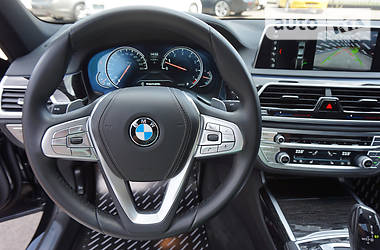 Седан BMW 7 Series 2018 в 